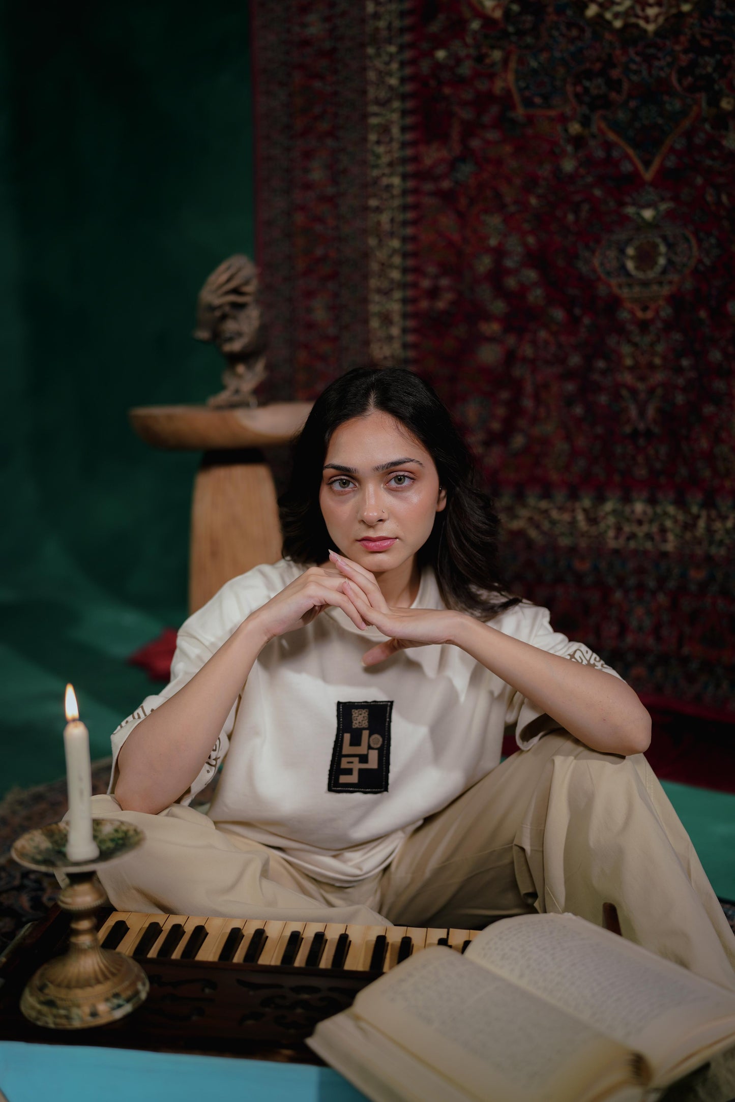 Safed poosh - سفید پوش