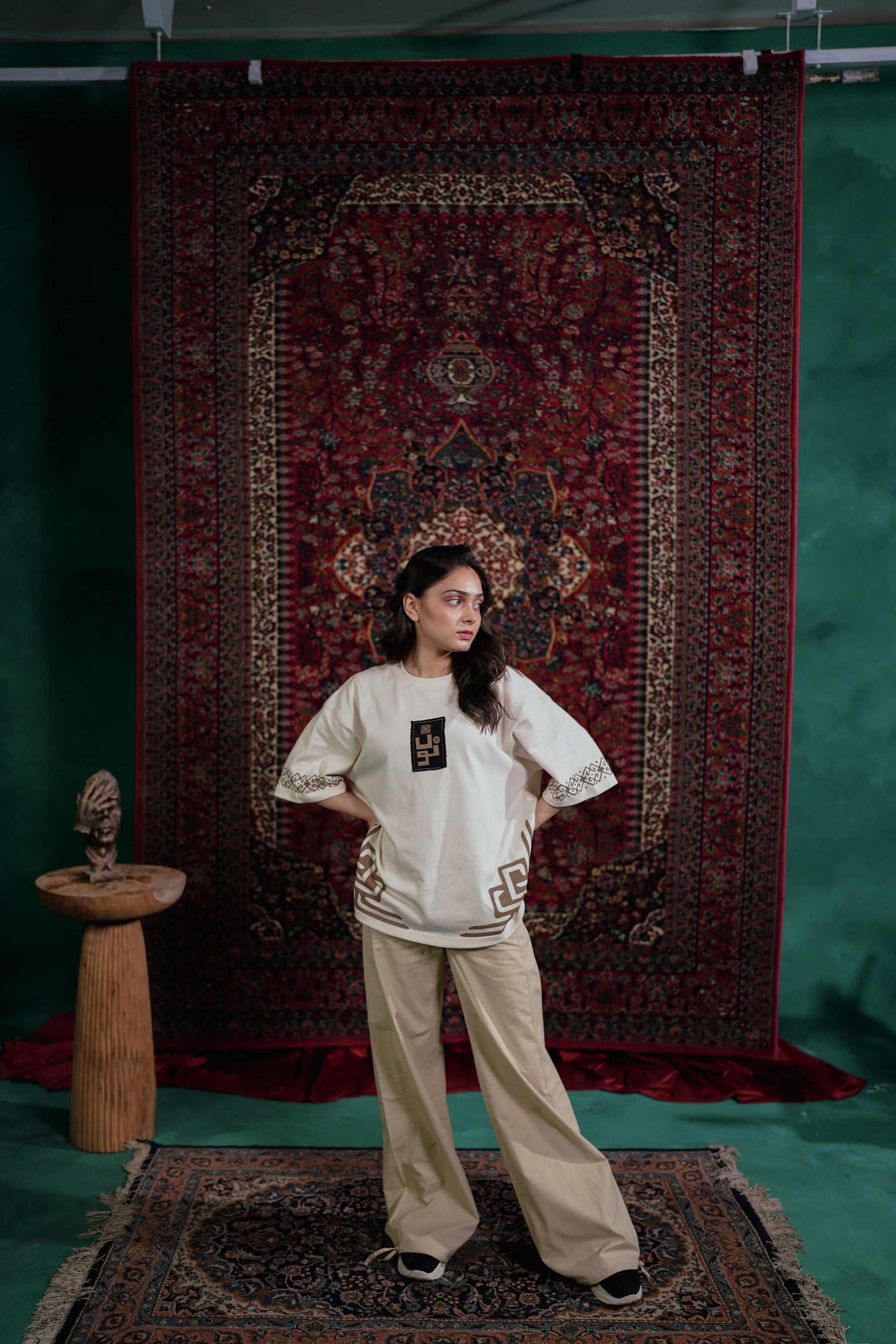 Safed poosh - سفید پوش