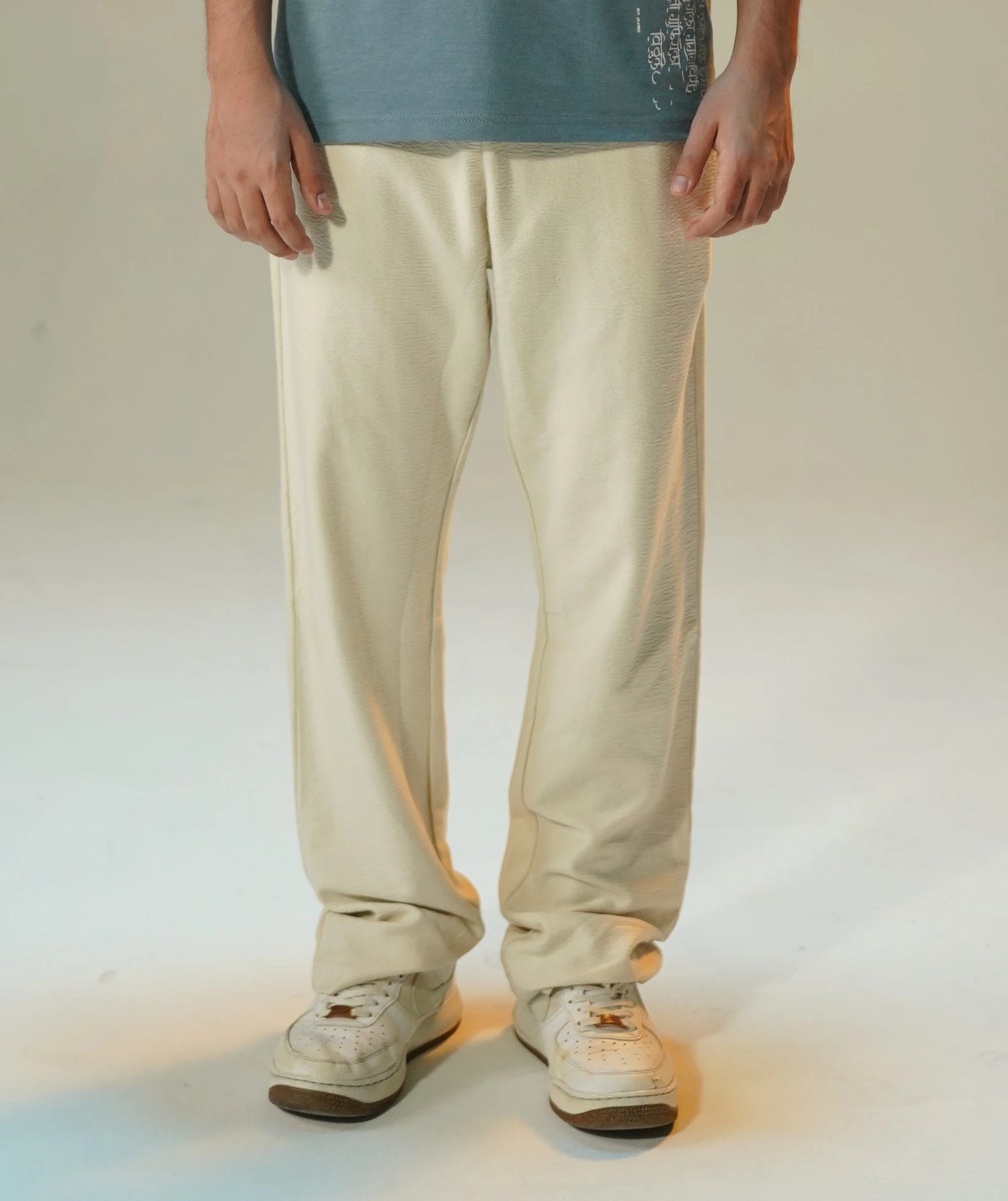 The Relaxed Cream Trouser